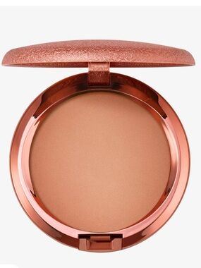 BNIB MAC Skinfinish Sunstruck Matte Bronzer Powder in Matte Light Golden